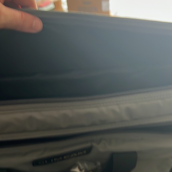 📹📼 Vintage Sharp Slim Cam Camcorder that still works as if this was ‘96 again. - Picture 12 of 15